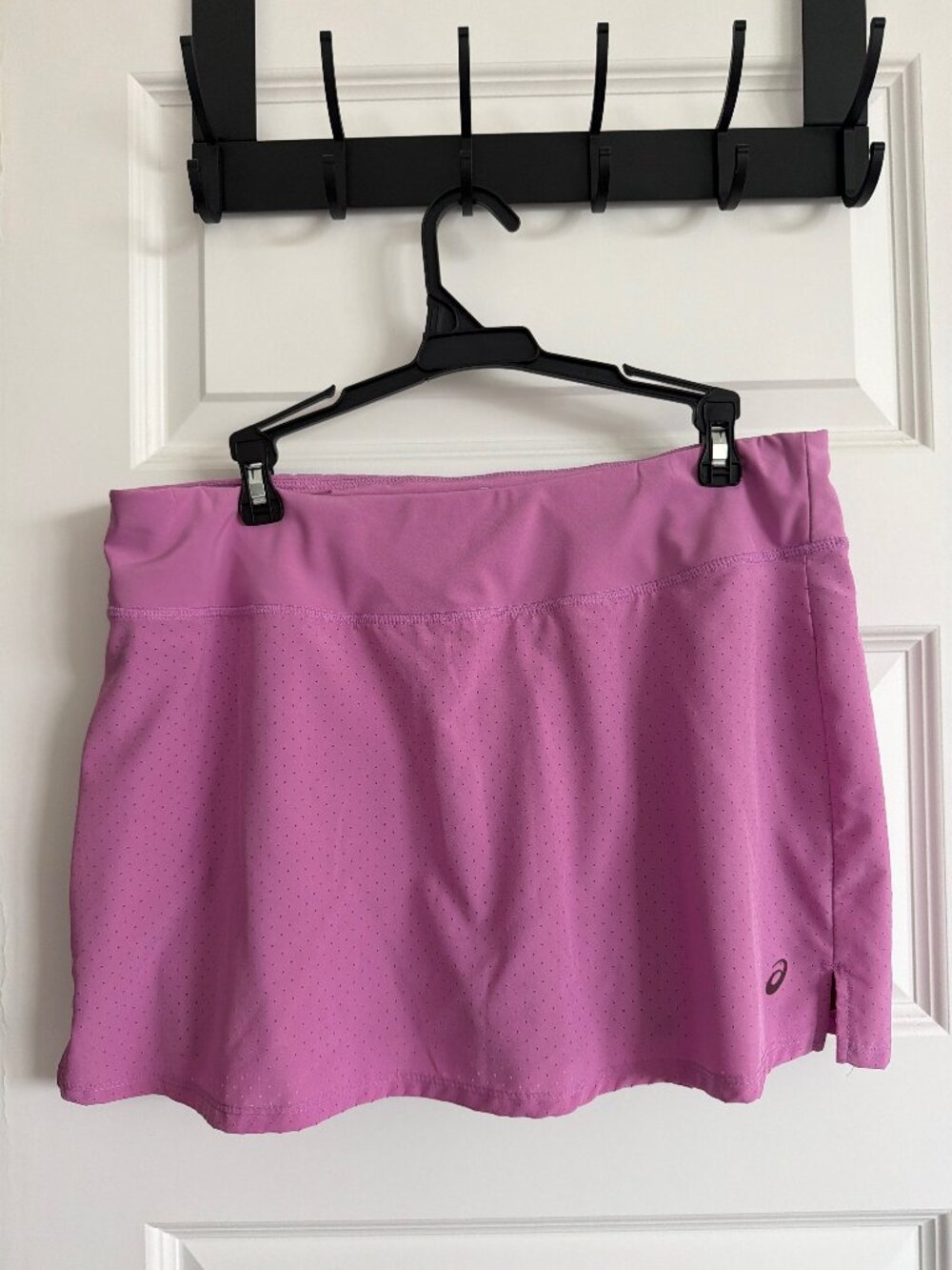 Asics Perforated Purple Athletic Skort - Size L $15
